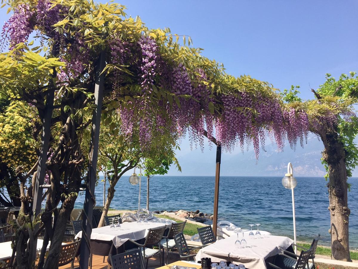 Piccolo Hotel Direkt Am See Brenzone sul Garda Luaran gambar