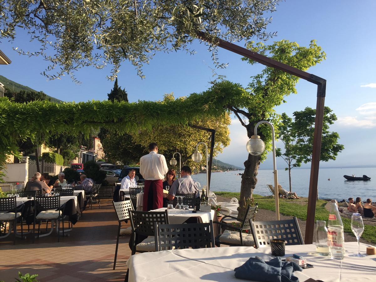 Piccolo Hotel Direkt Am See Brenzone sul Garda Luaran gambar